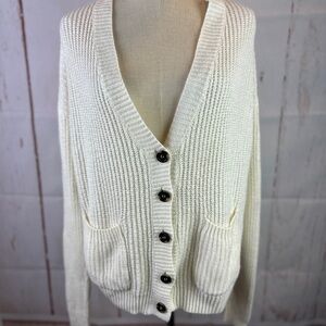 Forever 21 Cream Women’s Cardigan W Buttons Size S